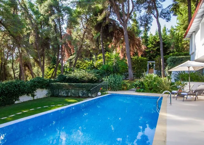 Muses Villa *